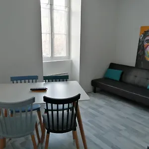 Studio Centre De Entre Sarlat Et Roquamadour à La Nuité Appartement